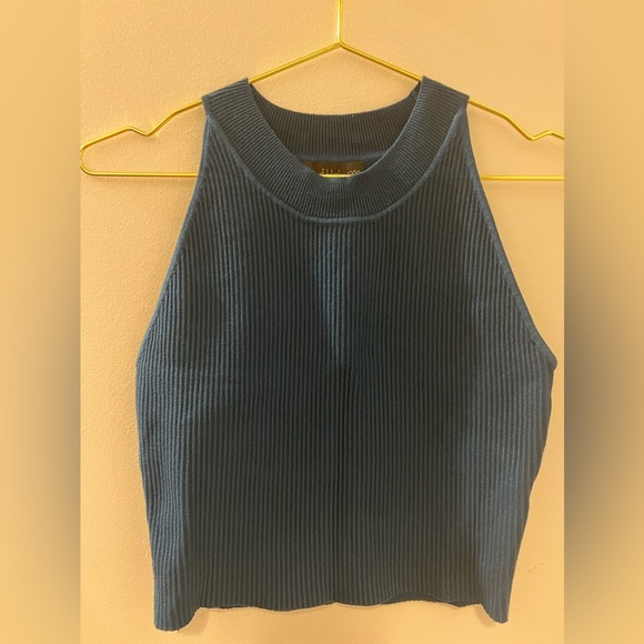 House Of Harlow 1960 Sleeveless Mock Neck Knit Top - Picture 2 of 4